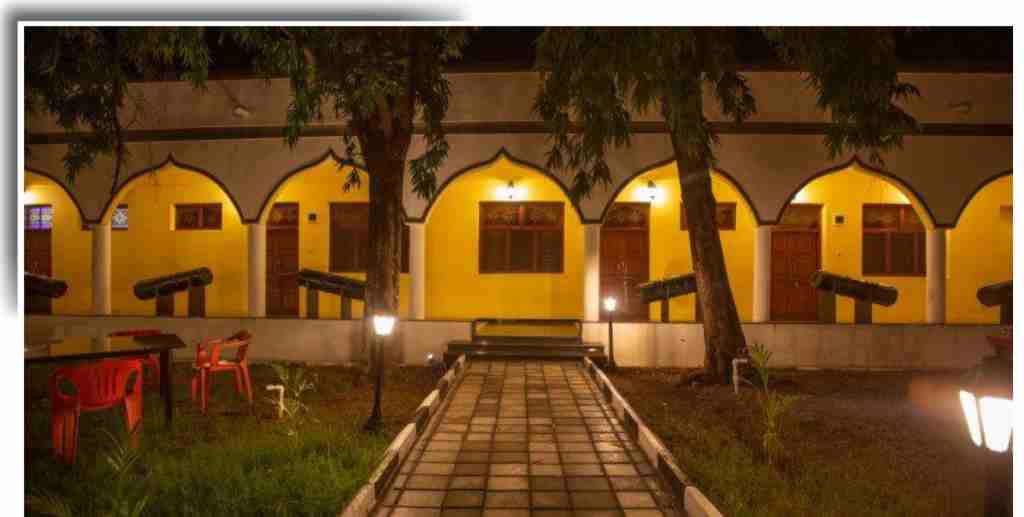 “Cozy hotel experience in Karnataka with heritage-inspired architecture.”