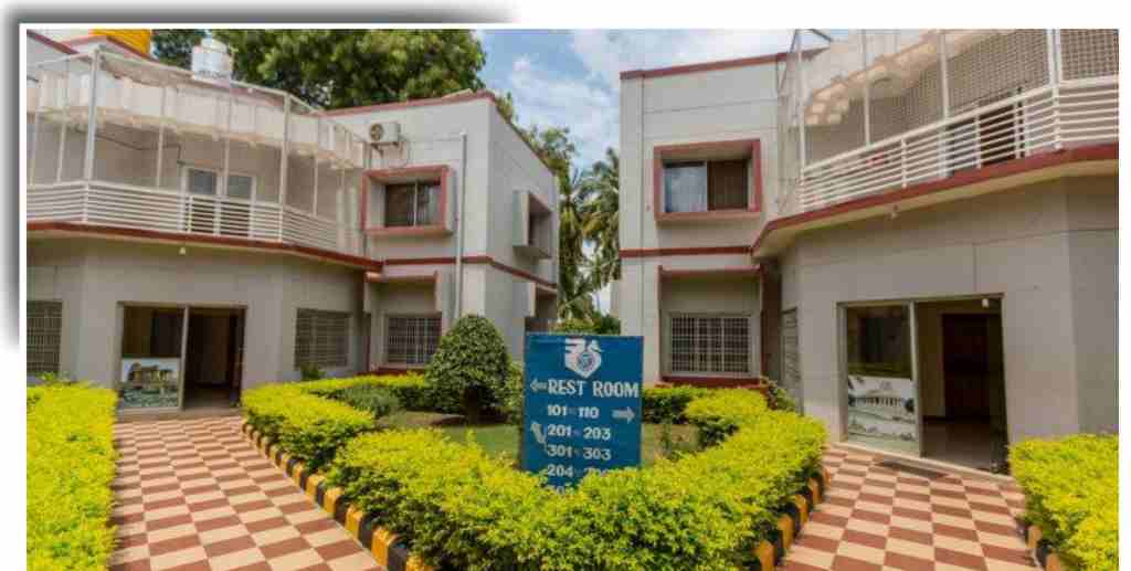 “Luxury accommodation in Karnataka with spacious rooms and scenic views.”