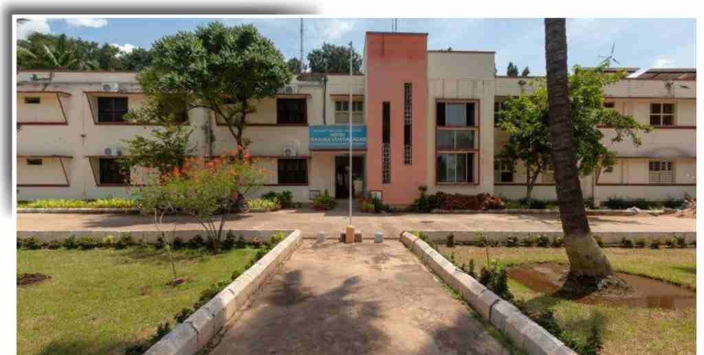 “Luxury accommodation in Karnataka with spacious rooms and scenic views.”